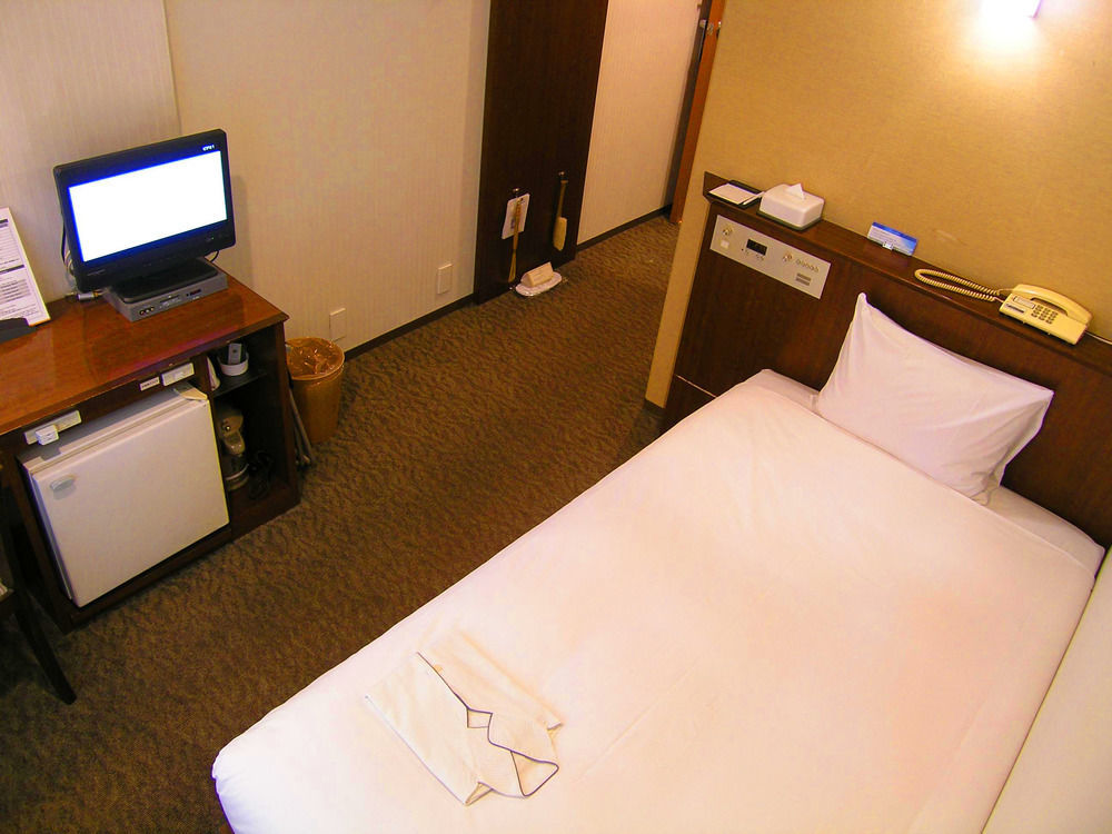 Hotel Yokohama Camelot Japan Экстерьер фото