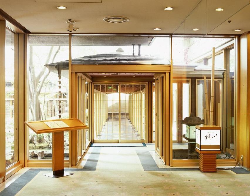 Hotel Yokohama Camelot Japan Экстерьер фото